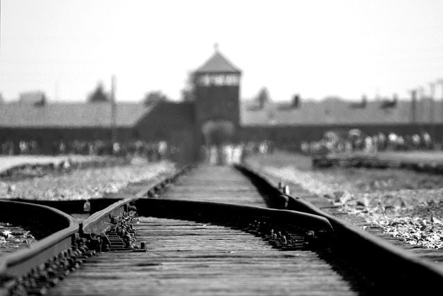 מחנה השמדה אושוויץ בירקנאו